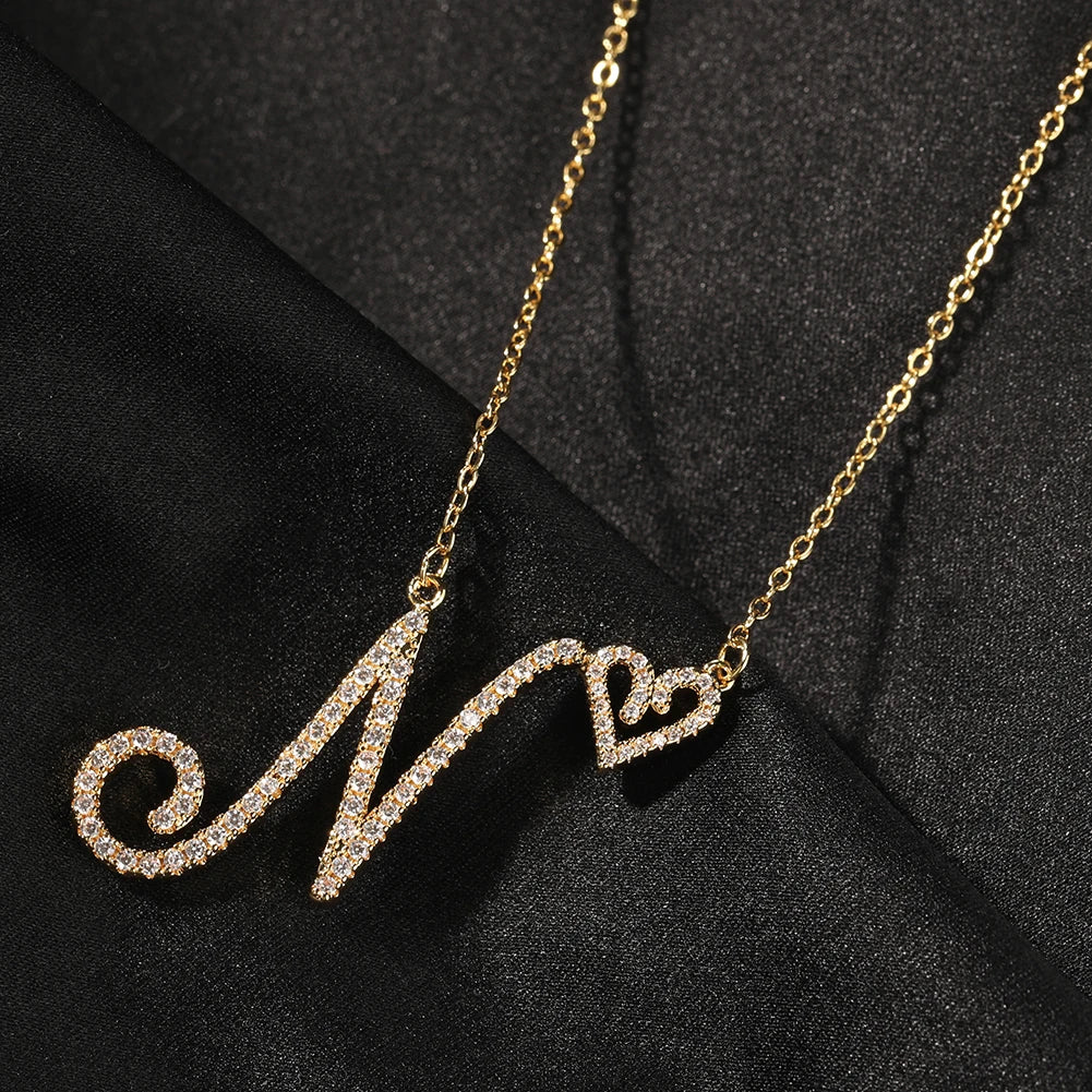 Initial Letter Necklace 18K Gold - Spersonalizowany naszyjnik z inicjałami w formie
