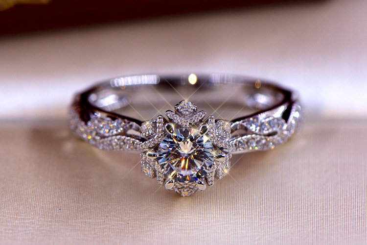 Moissanite Engagement Ring 1 Carat - Pierścionek ze srebra próby S925 z