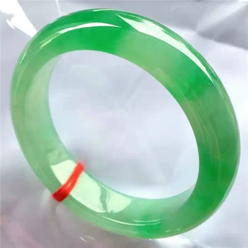 Jasny jadeit, z kwiatowymi wzo – Bracelets recenzja i cena