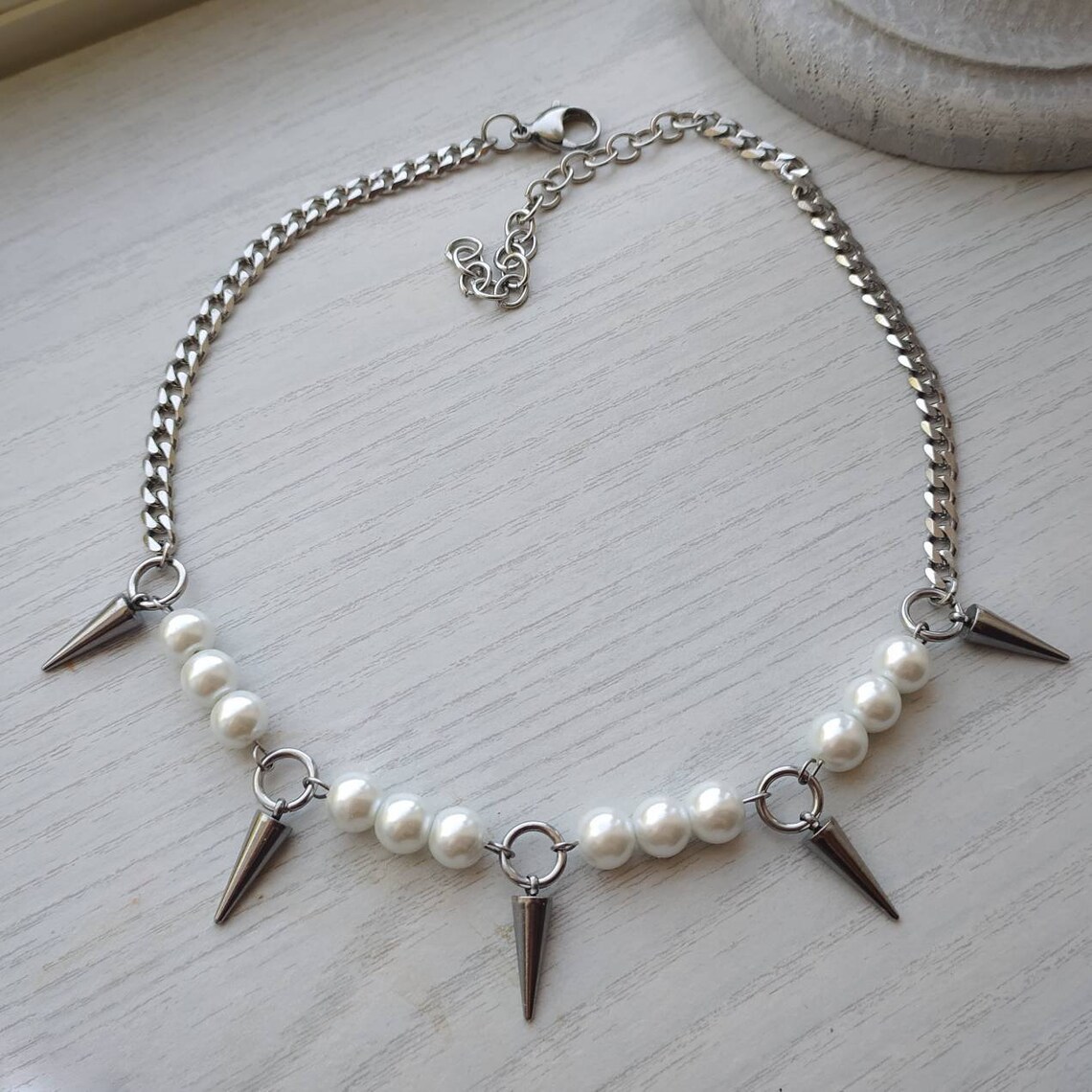 Egirl naszyjnik z pereł DIY De – Goth Punk Spike Choker recenzja i cena