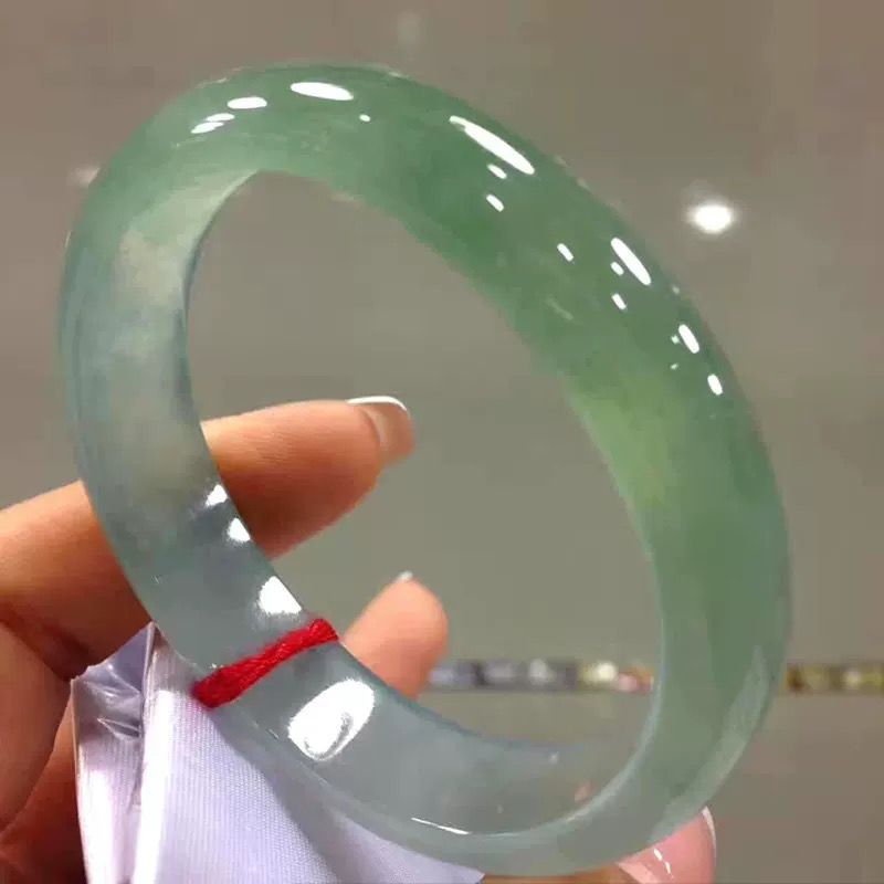 Jasnozielona, autentyczna okrą – Bracelets recenzja i cena