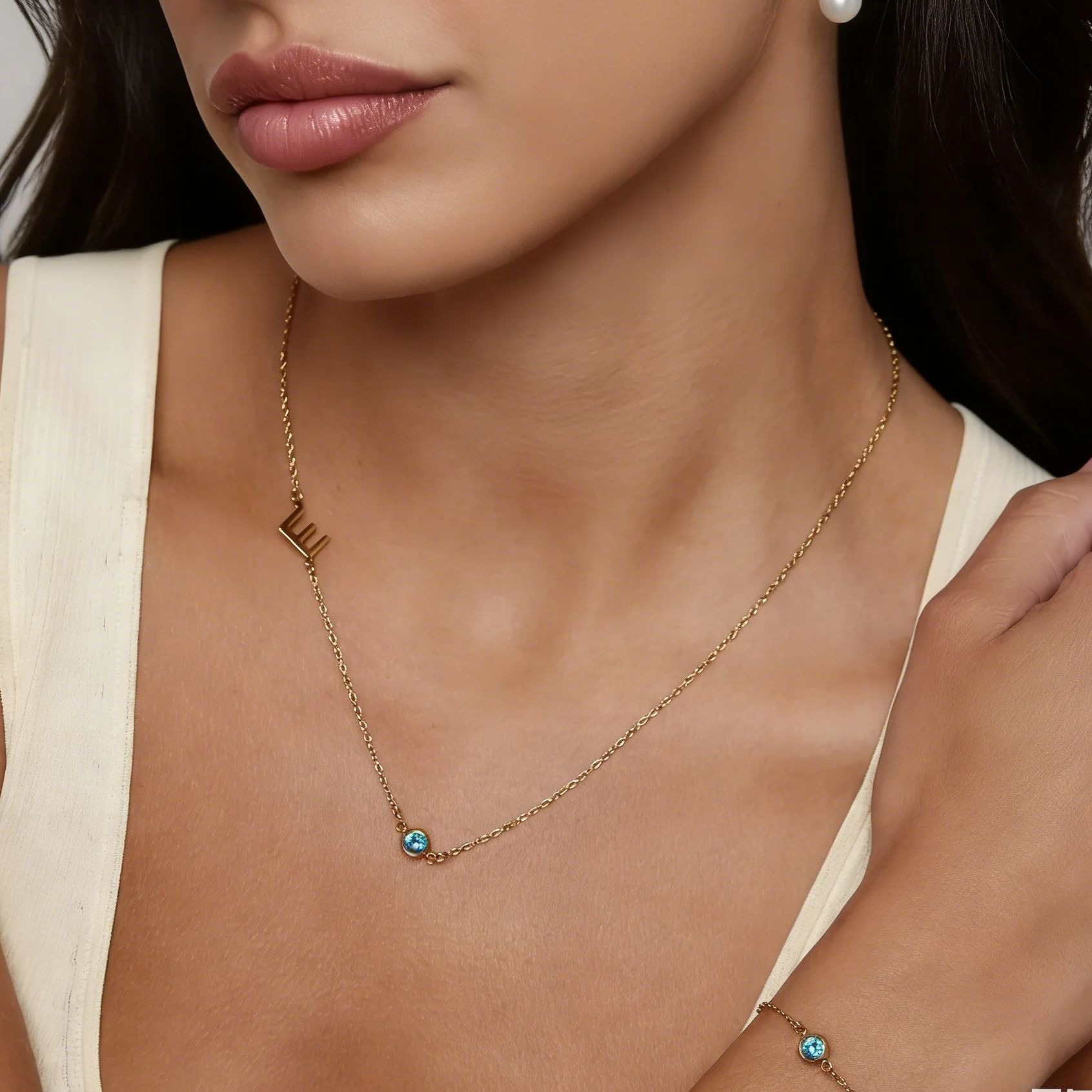 Naszyjnik z inicjałem i kamien – Initial Letter Necklace 18K Gold recenzja i cena